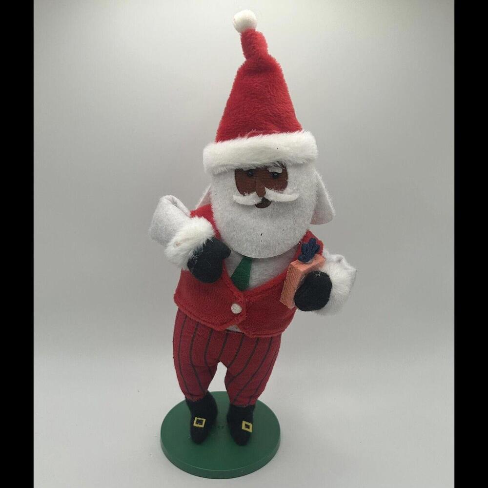 Wondershop Santa w/ Present Figurine